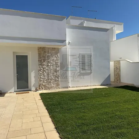 Alma Salento Deluxe Villa *